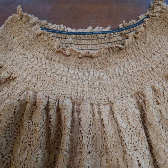 She + Sky Size Small Harvest Orange Smocked  Off Shoulder Neckline Top - Picture 6 of 9